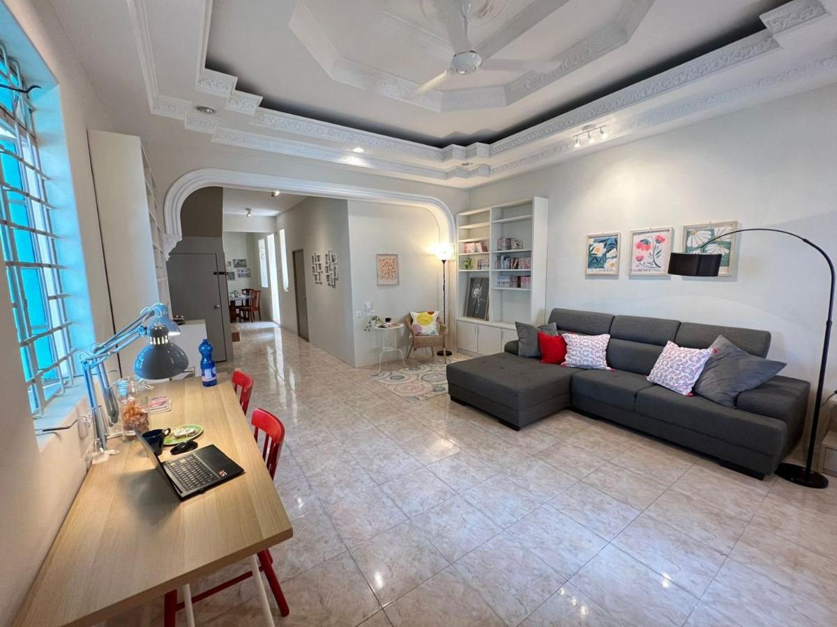 Myroom Georgetown, Off Jalan Burma, Gurney Drive Exterior foto